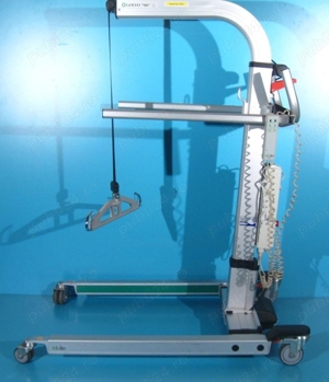 Macara pentru ridicarea si transportul pacientilor 