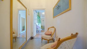 Zona Star, apartament in casa. - imagine 2