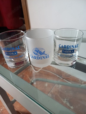 CARDINAL VODKA PAHARE TRANSPARENTE SI MATE NOI COLECTIE PAHARE VEZI SI RESTUL ANUNTURILOR MELE ALTE 