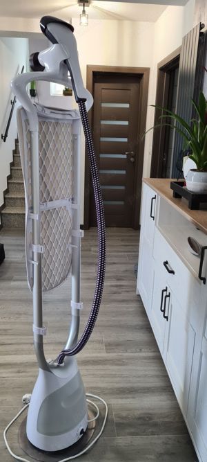 Vand Aparat de calcat vertical cu abur Philips ComfortTouch GC557 30 - imagine 4