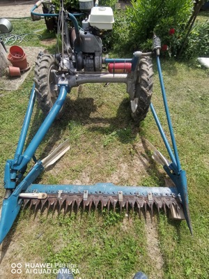 Se vinde motocositoare bcs 622