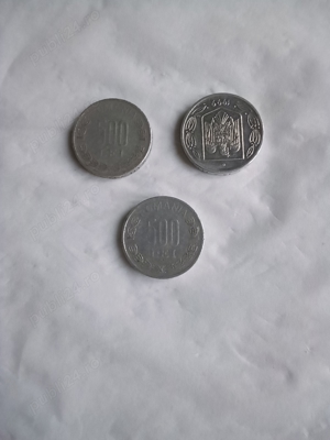 Monezi vechi de 500 de lei.