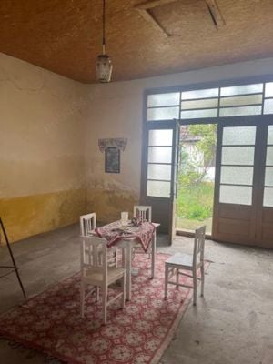 Casa de vinzare . Loc. Ciclova - Romana  la 4 Km de Oravita . Pret 38000       negociabil - imagine 2