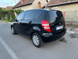 Vand schimb Mercedes A150 - imagine 4