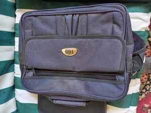 MAPE,GENȚI,SERVIETE,NOI,FERMOARE PERFECT FUNCTIONALE,ELEVI,STUDENȚ, FUNCTIONARI,vezi foto anexate an - imagine 9