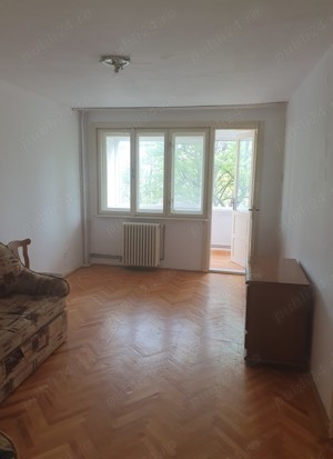 Apartament 2 camere decomandat Torontal langa Lidl centrala proprie  liber - imagine 5