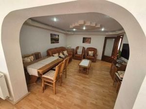 Vand apartament 4 camere in Trivale, confort 1