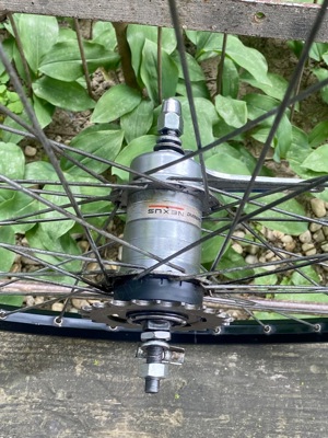 Roată spate 28 cu 3 viteze Shimano Nexus Inter 3 - imagine 2