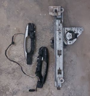 geam ușă spate dreapta Renault Megane - imagine 10