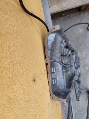 vinad capac distributie motor 1.8 benzina hibrid Toyota prius 