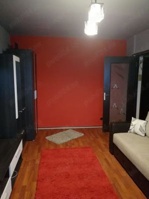 Proprietar-Garsoniera Deva-zona Piata centrala,240E luna - imagine 7