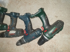 Vand autofiletante Bosch 9,6V si 12V, fara baterie - imagine 6