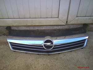 Grila radiator Opel Astra H facelift 400 lei  - imagine 5