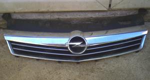 Grila radiator Opel Astra H facelift 400 lei  - imagine 7
