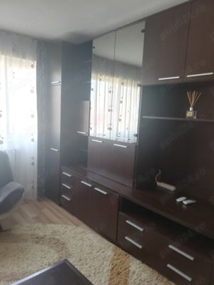 Vând apartament cu 2 camere, str. ZORILOR,lângă liceul Spiru Haret, Suceava  - imagine 3