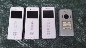 SmartWares DIC - 22132 | Video Interfon ecran color | 3 unitati int***