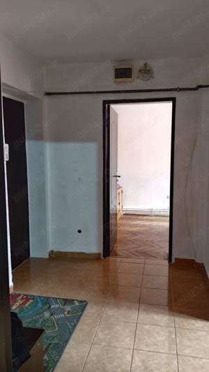 Apartament 3 camere, zona Gojdu - imagine 13