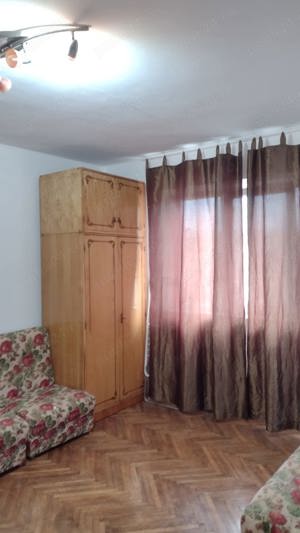 Apartament 3 camere, zona Gojdu - imagine 11