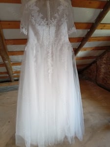 Vând rochie de mireasă făcută la comandă .  - imagine 3