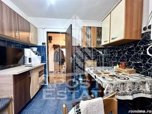 Apartament cu 3 camere, centrala proprie, zona Sagului - imagine 5