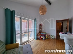 Apartament 3 (+1) camere, cu terasa, Centra, 2 locuri de pacare incluse.  - imagine 3