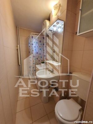 Apartament modern,semidecomandat,3 camere,zona Dacia - imagine 17