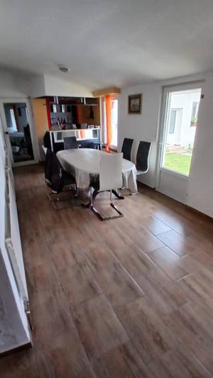 Casa cu 2 corpuri si 190 m2 s.utila in Valea Cenchii - imagine 11