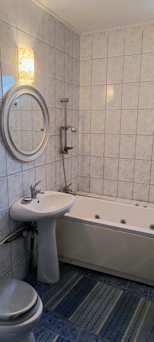 Apartament decomandat Deva zona B-dul Decebal-Kogalniceanu et.4 + boxa - imagine 5