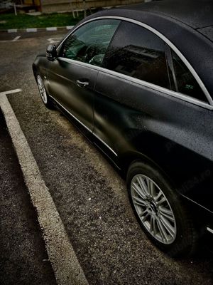 Mercedes E cupe  - imagine 3