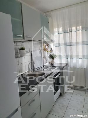 Apartament modern,semidecomandat,3 camere,zona Dacia - imagine 13