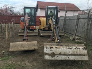 Miniexcavator - imagine 3