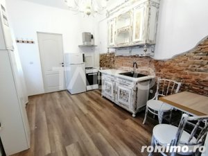 Apartament la casa 2 camere 58 utili renovat in Orasul de Jos Sibiu - imagine 9