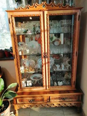 mobila din lemn masiv , sculptata - imagine 4