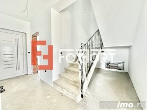 Duplex 5 camere, 3 bai - la intrarea in Mosnita Noua! - imagine 17