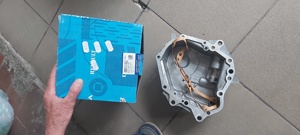 Vând capac cutie viteza Dacia, tip vechi