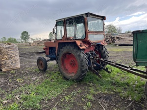 Tractor U650 - imagine 3