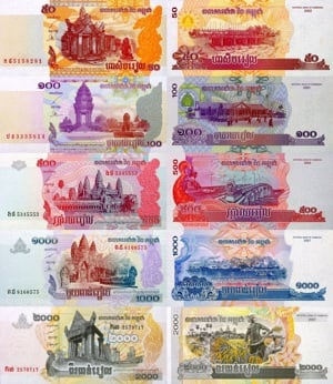 Lot 13 bancnote Cambodgia unc