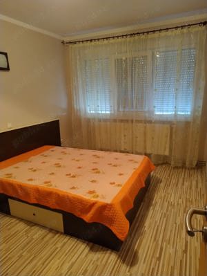 Închiriez apartament 2 camere - imagine 2