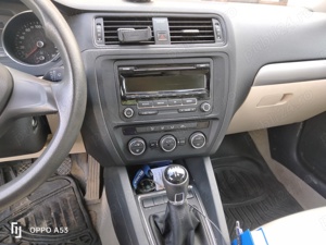 Volskwagen Jetta 2015, motor 2.0 - imagine 5
