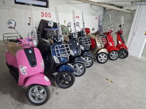 Vand   Inchiriez Scutere Piaggio Vespa LX50 pentru glovo ori recreere - imagine 10