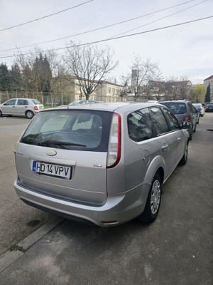FORD FOCUS 1.6 2010 - imagine 7