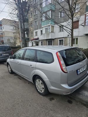 FORD FOCUS 1.6 2010 - imagine 10