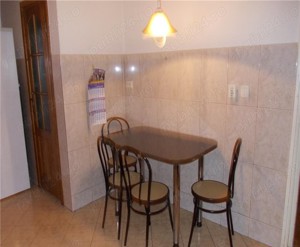 Vand apartament 3 camere Complex Studentesc etaj 5 - imagine 3