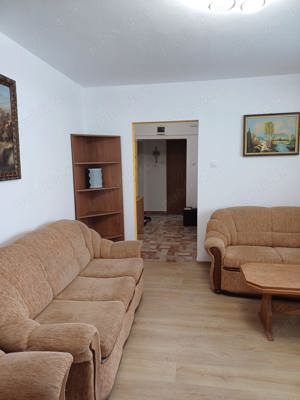 Apartament de vanzare - imagine 2