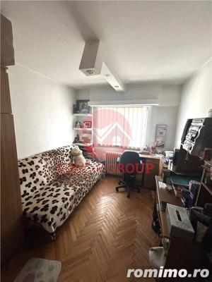 Apartament 3 camere si 2 bai, decomandat, zona Dacia, mobilat si utilat+loc de parcare - imagine 5