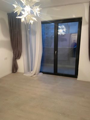 Apartament - imagine 9