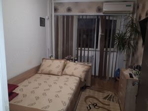 Apartament 3 camere str. Buhusi sect.3 - imagine 2