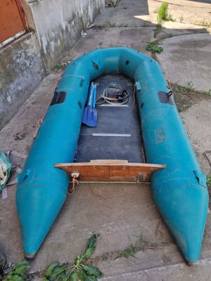 Barcă pneumatică rusească karaidel cu motor Honda 5 cai  - imagine 5