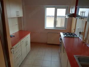 apartament 3 camere, zona Lipovei, vis a vis de Dedeman - imagine 3