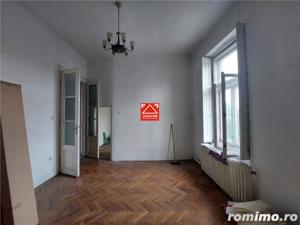 Apartament cu 4 camere la Podgoria - imagine 3